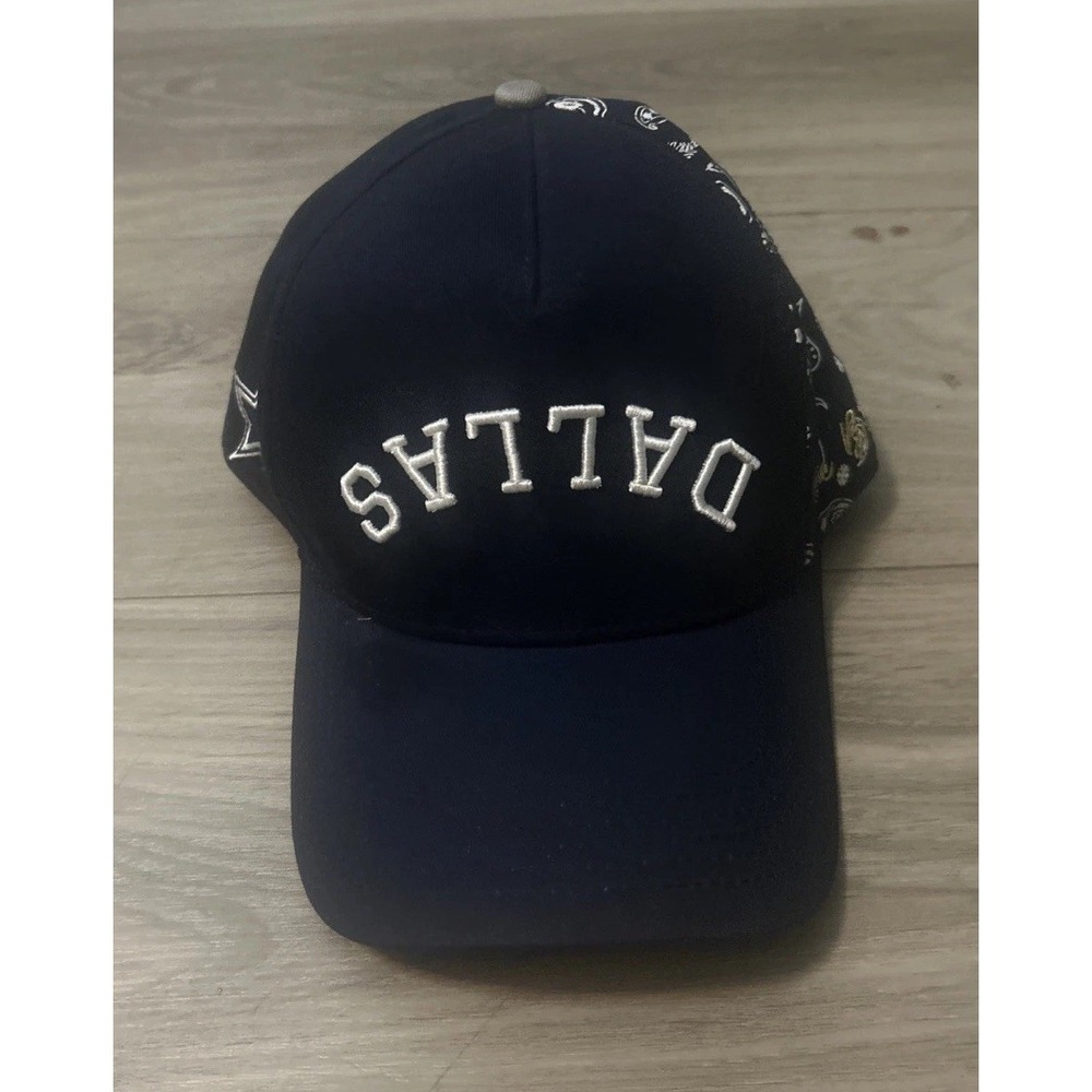 Dallas Cowboys X True Brvnd Hat Adjustable Snap-Back - Navy Paisley